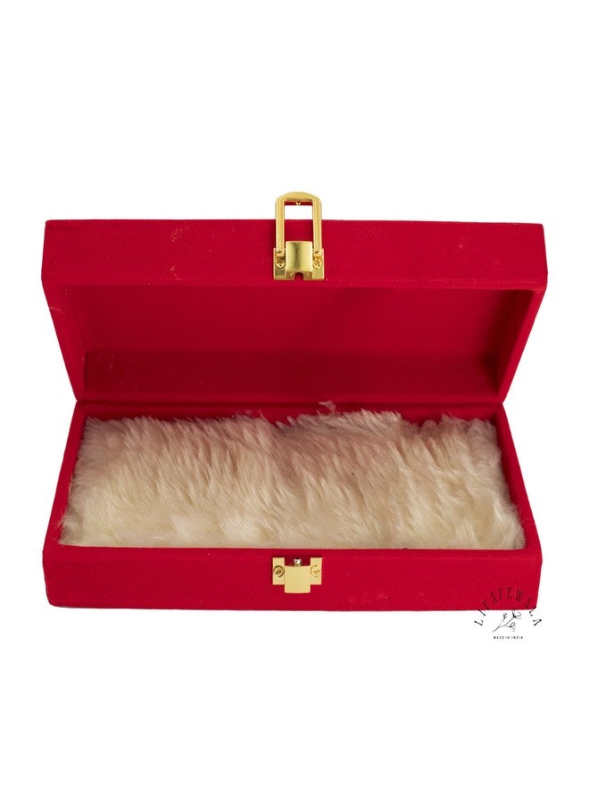 LIFAFEWALA Decorative Lazer Cut Shagun Box, Cash Box, Gaddi Box, Jewellery Box, Gift Box, Money Box Envelope in Carry Design With Fur inside (Red, Pack of 1) - Image 4